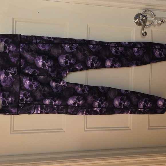 CVG ~ HellBound Medium Full Length - Picture 2 of 2